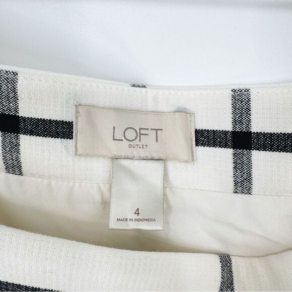 LOFT Windowpane Skater Skirt Sz 4 - Picture 7 of 11